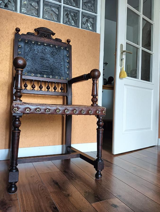 Chatescos - Estudio En Chateau المظهر الخارجي الصورة